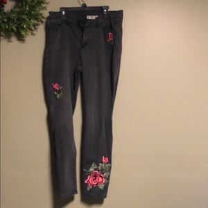 Women's Black Embroidered Jeans